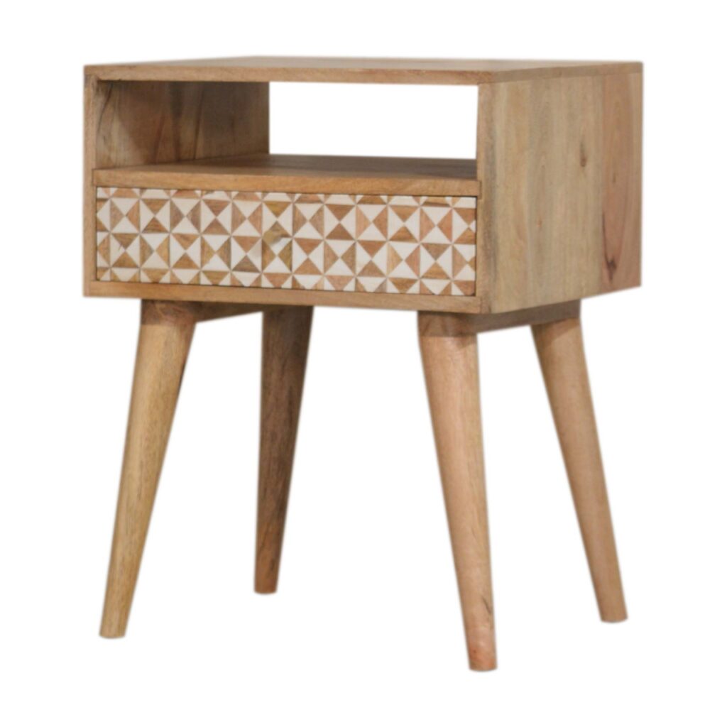 Sarina Bedside - Image 3