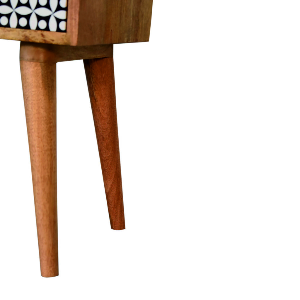 Sierra Bedside - Image 8