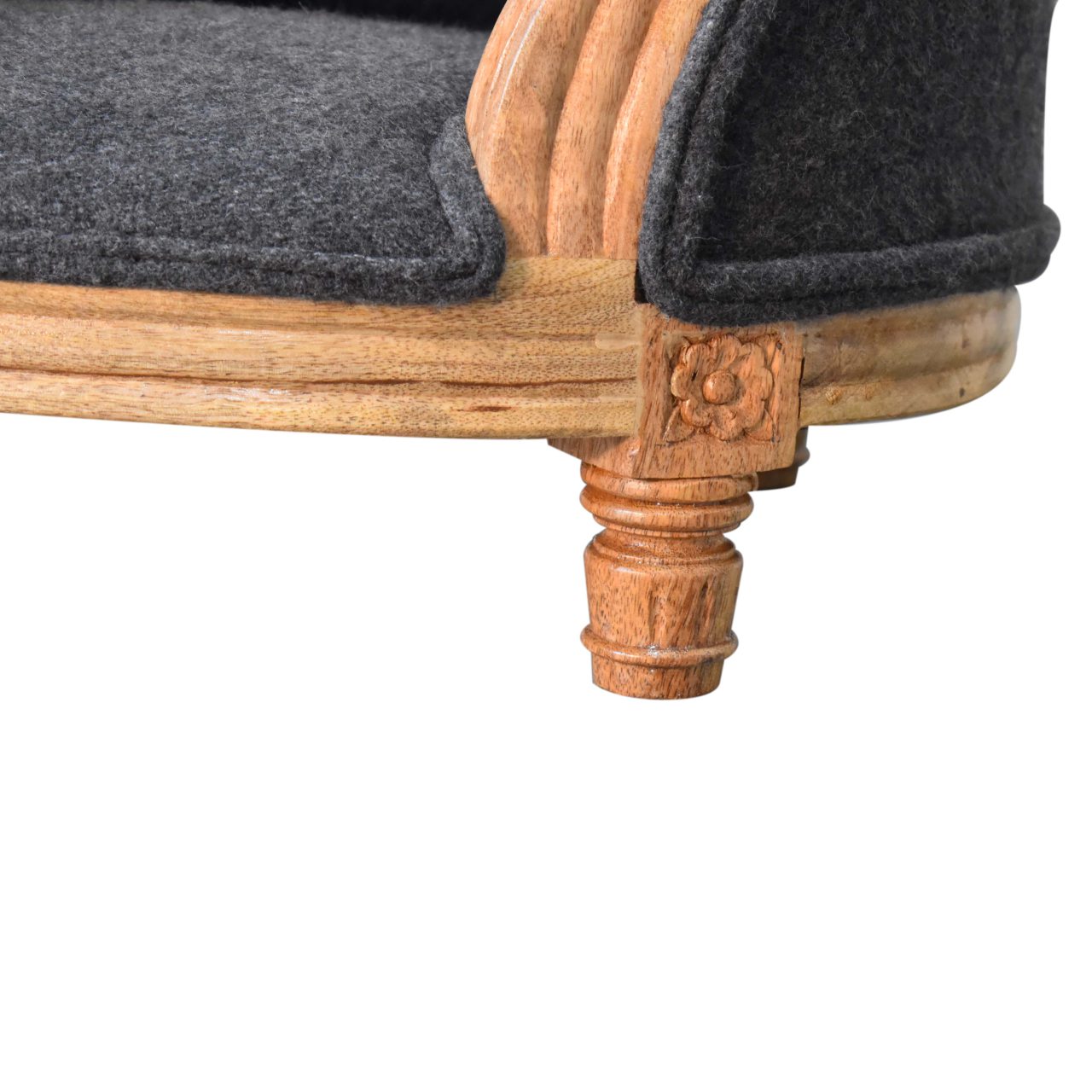 Carved Battleship Tweed Pet Bed - Image 8