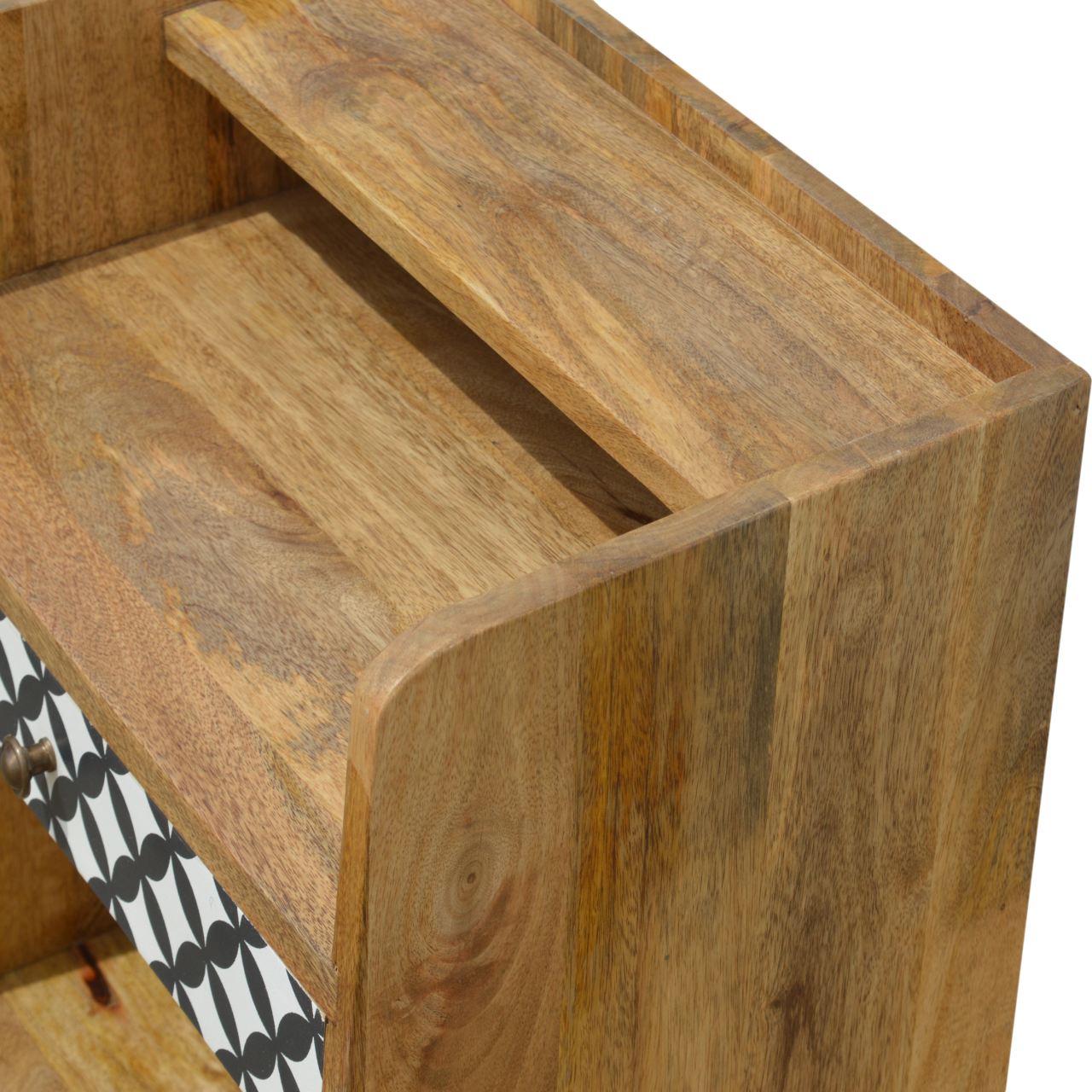 District Diamond Bedside - Image 5